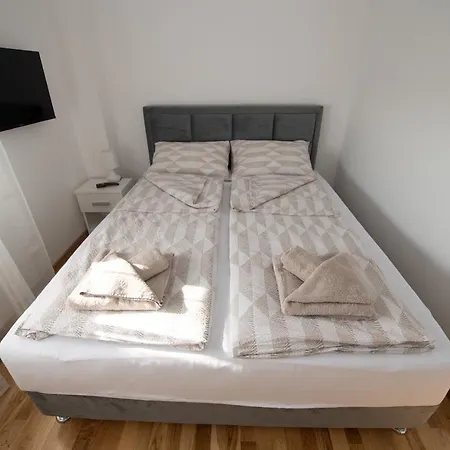 Petkovic 35 Jagodina