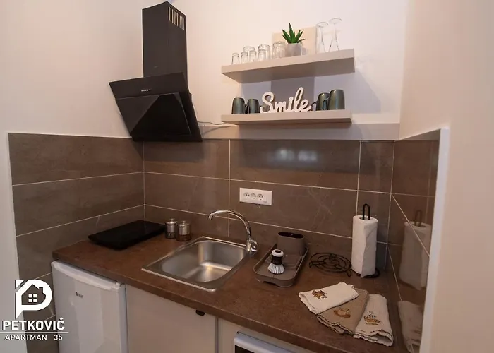 Διαμέρισμα Petkovic 35 Jagodina