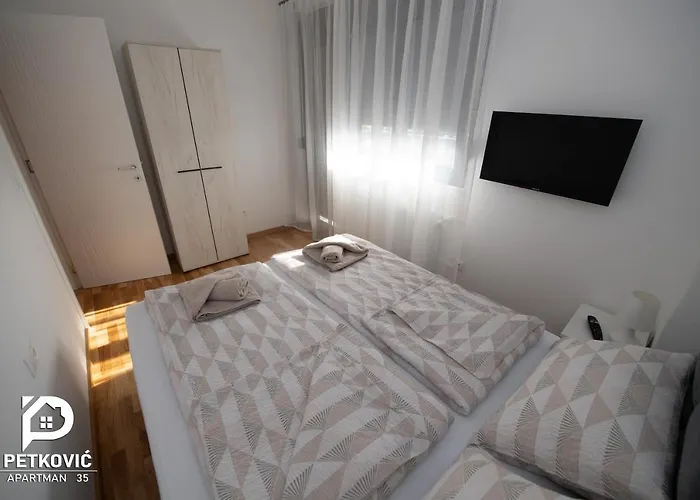 Petkovic 35 Διαμέρισμα Jagodina