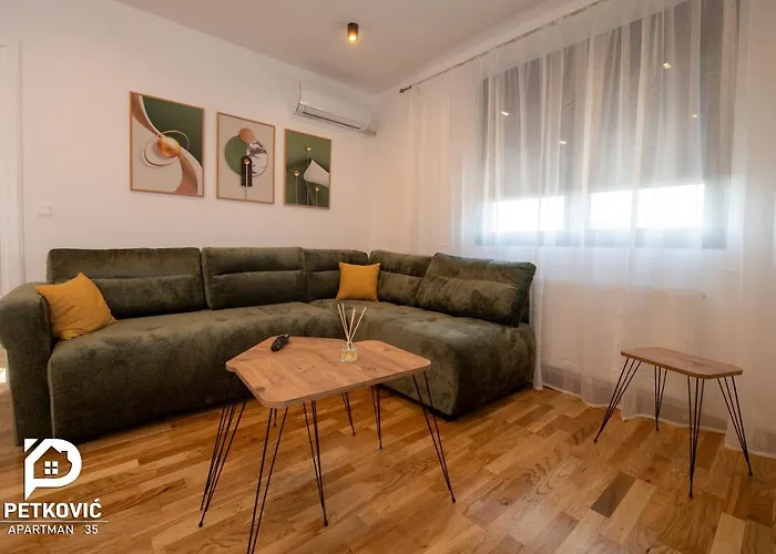 Petkovic 35 Διαμέρισμα Jagodina