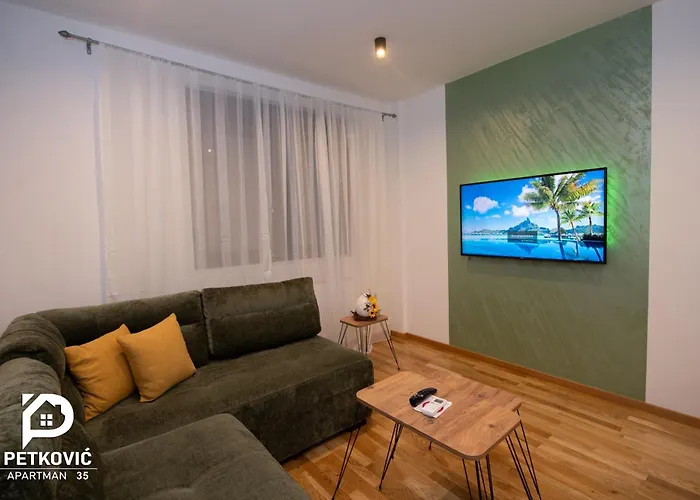 Διαμέρισμα Petkovic 35 Jagodina